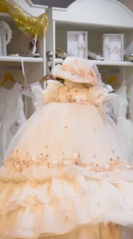 Ropòn Florencia  Ivory de niña desmontable